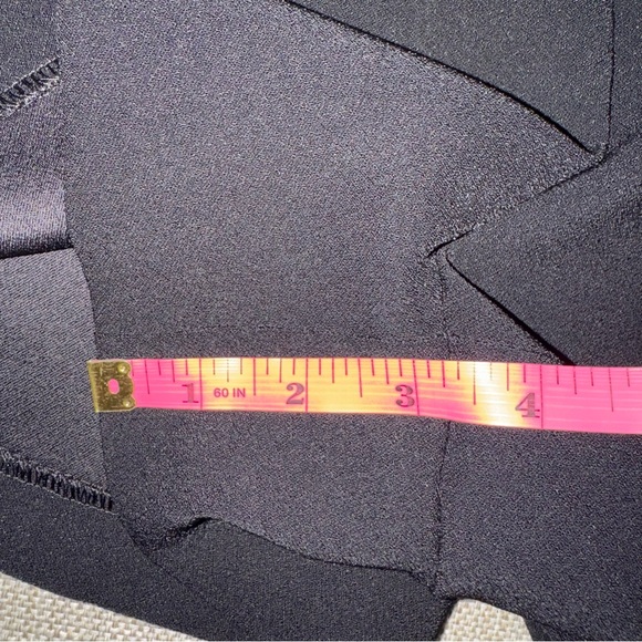 NWOT Express Women's Black High Waisted Shorts - Picture 6 of 10